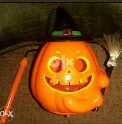funny evil laugh sound and light  Halloween pumpkin