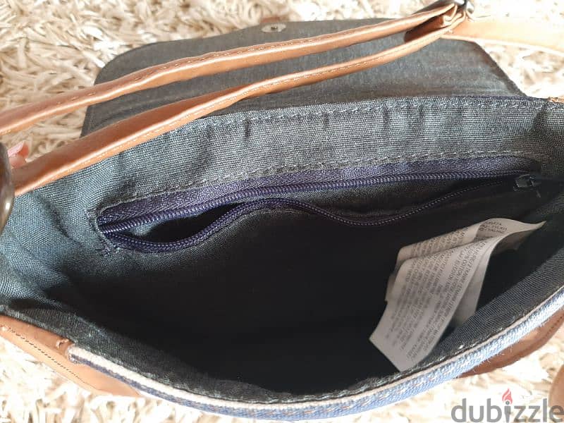 navy and brown stripped cross bag 6