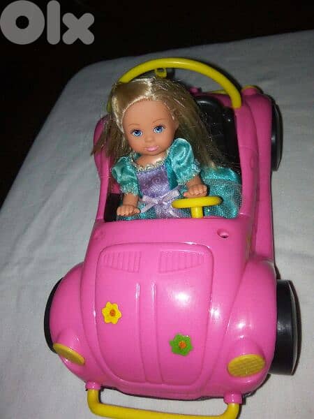 STEFFi LOVE DAUGHTER EVI +HER CAR, As new doll set, Both=24$ 0