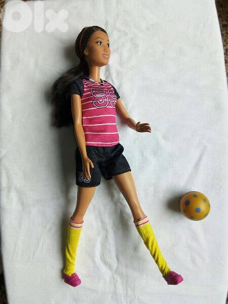 BARBIE SOCCER PLAYER - I CAN BE brunette great doll +complete wear=23$ 6