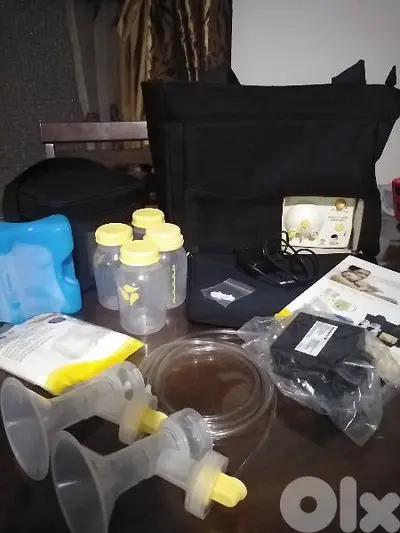 medela double pump bag 180$