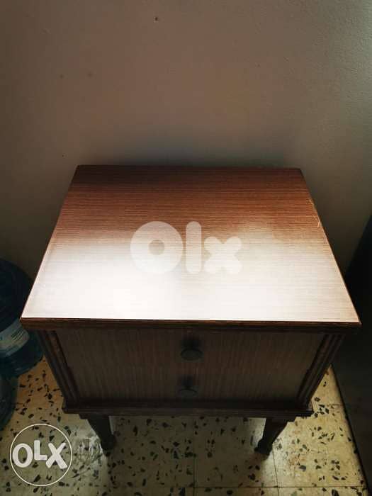 vintage side table 1