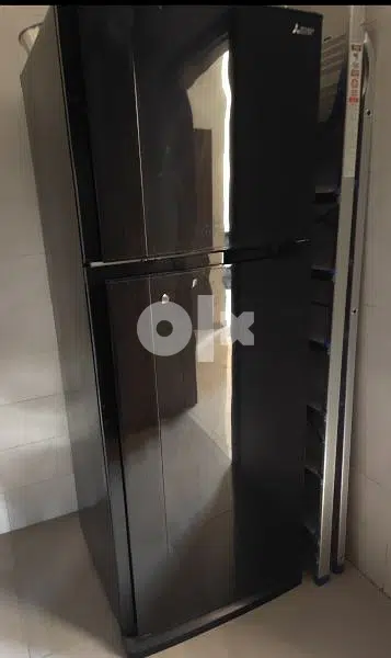 black mitsubishi fridge