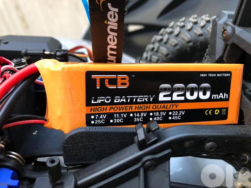lipo battery 1500 3s, 2200 2s,3s 3500 2sand 3s 5200 2s and 3s 2