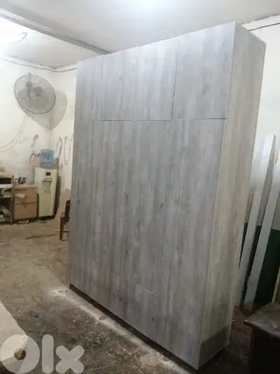 خزانة اربع درف طابقين