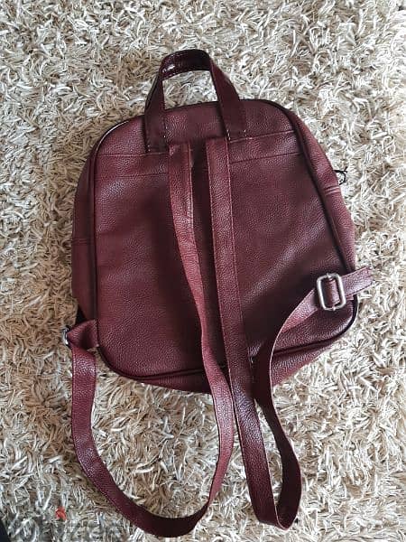 BURGUNDY leather backpack 3