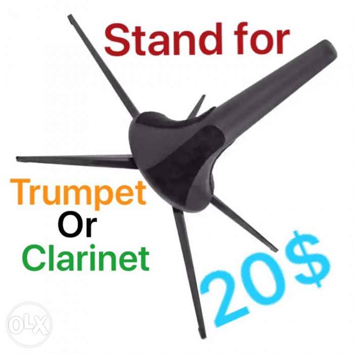 stand for clarinet trumpet saxophone 2