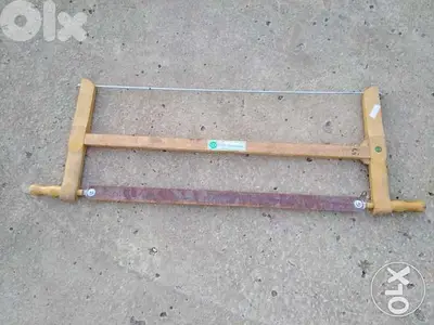 منشار قديم