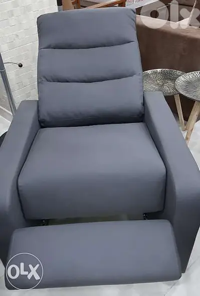 Lazy boy chair