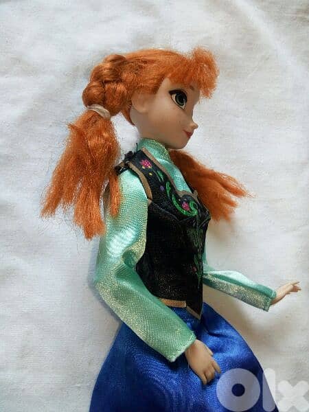 PRINCESS ANNA FROZEN from DISNEY Store ARTICULATED Good doll=22$ 3