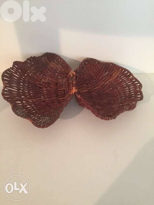 Coquillage en roseau tréssé 5$ 2