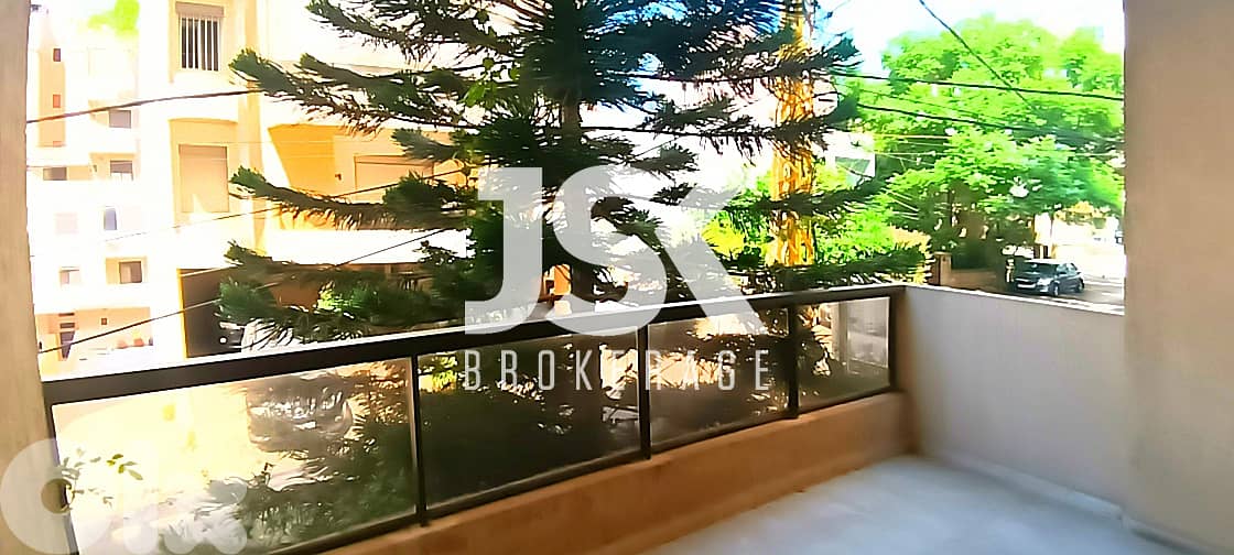 L10004 - Apartment For Sale in Adonis With A Garden 0