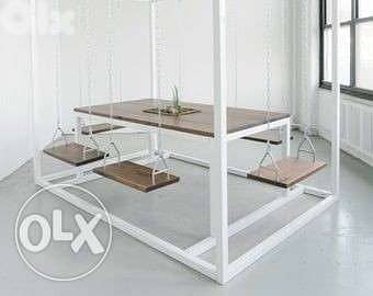 Swing dinning table 0