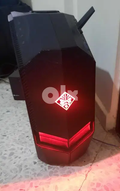 OMEN by HP 880-101nx Desktop PC