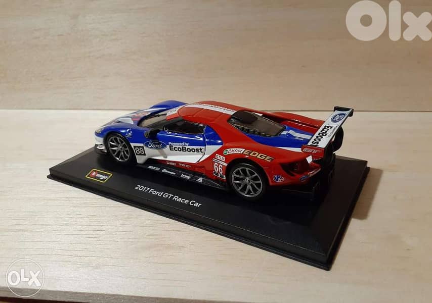 '17 Ford GT Race Car diecast car model 1:32. 3