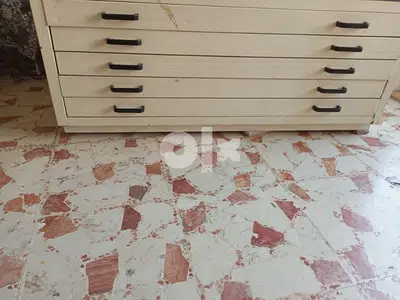 ٥ جوارير حديد للهندسة او شىء اخر