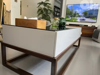 Table طاولة غرفة لوس