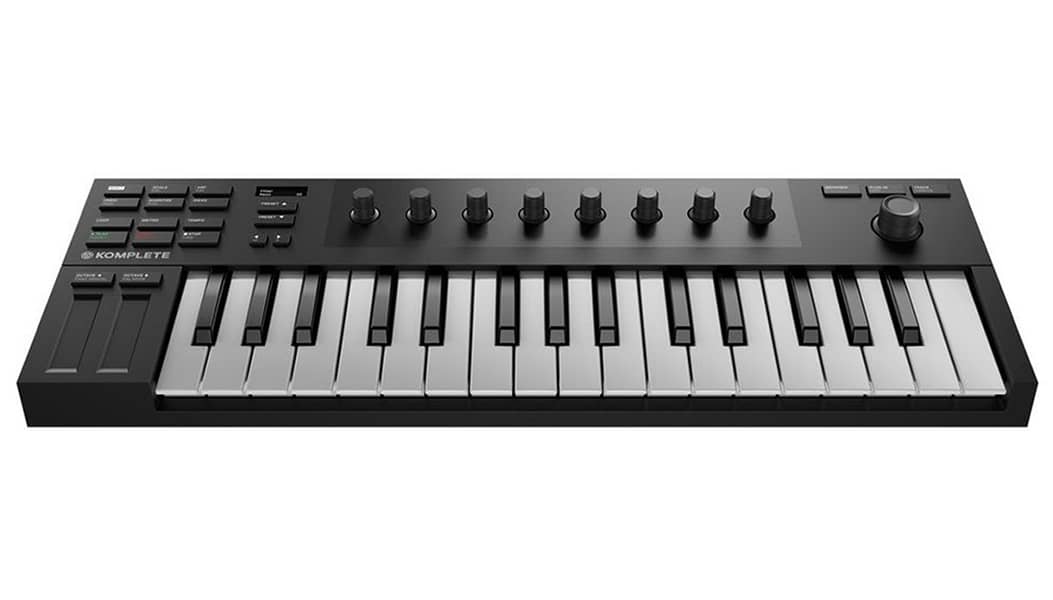 Native Instruments Komplete Kontrol M32 MIDI Keyboard 3