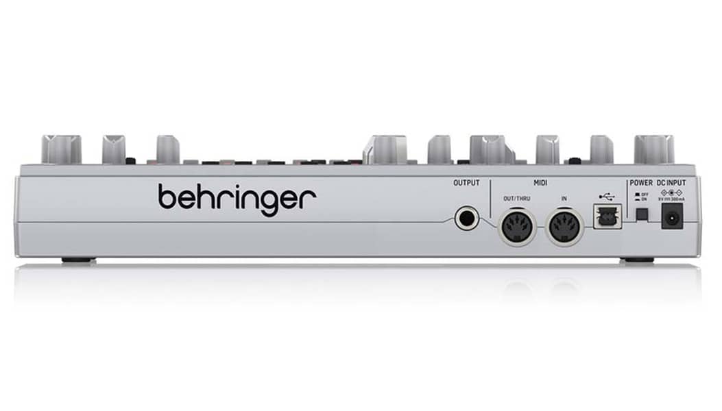 Behringer TD-3 Bass Synthesizer (TD3 303) 2