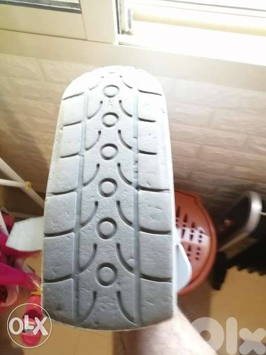 Long Foot cast like new for Men 1