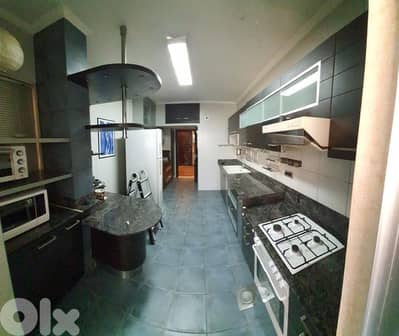 SPACIOUS APARTMENT IN VERDUN PRIME / TERRACE (250Sq) 3 Beds (BT-507)