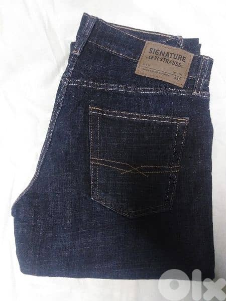 Signature jeans by Levis straus all sizes 6