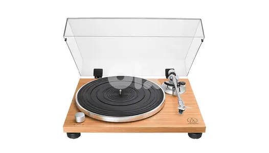 Audio-Technica AT-LPW30TK Vinyl Player (Turntable)