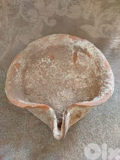 Ancient Phoencian Oil lamp 1st to 2nd century BC,9cm diameter