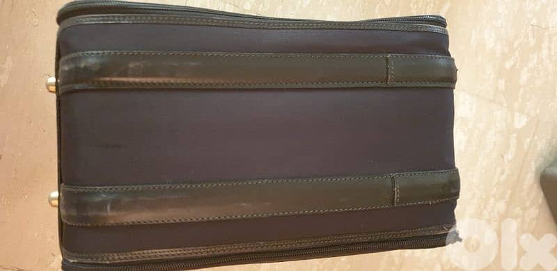 travel or weekend bag one of the best Italian hand made 7