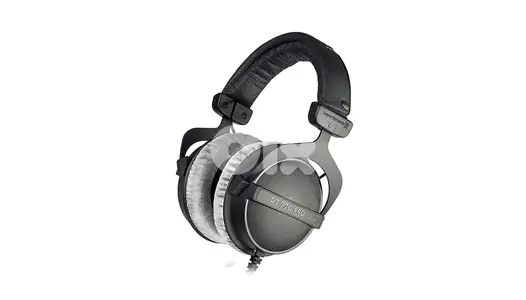 Beyerdynamic DT-770 Pro Headphones (DT770)