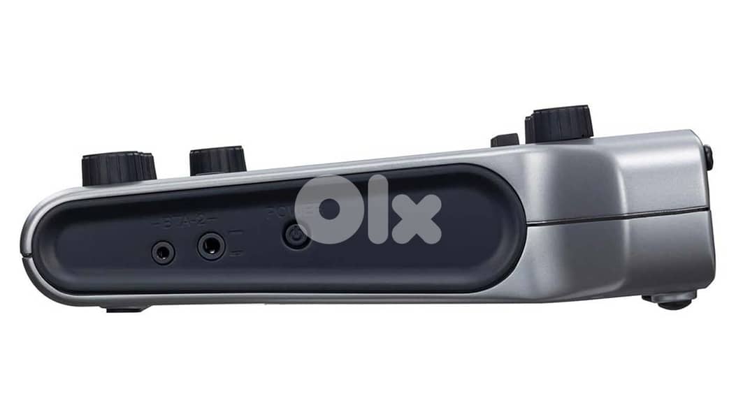 Zoom Podtrak P4 Podcast Recorder 3