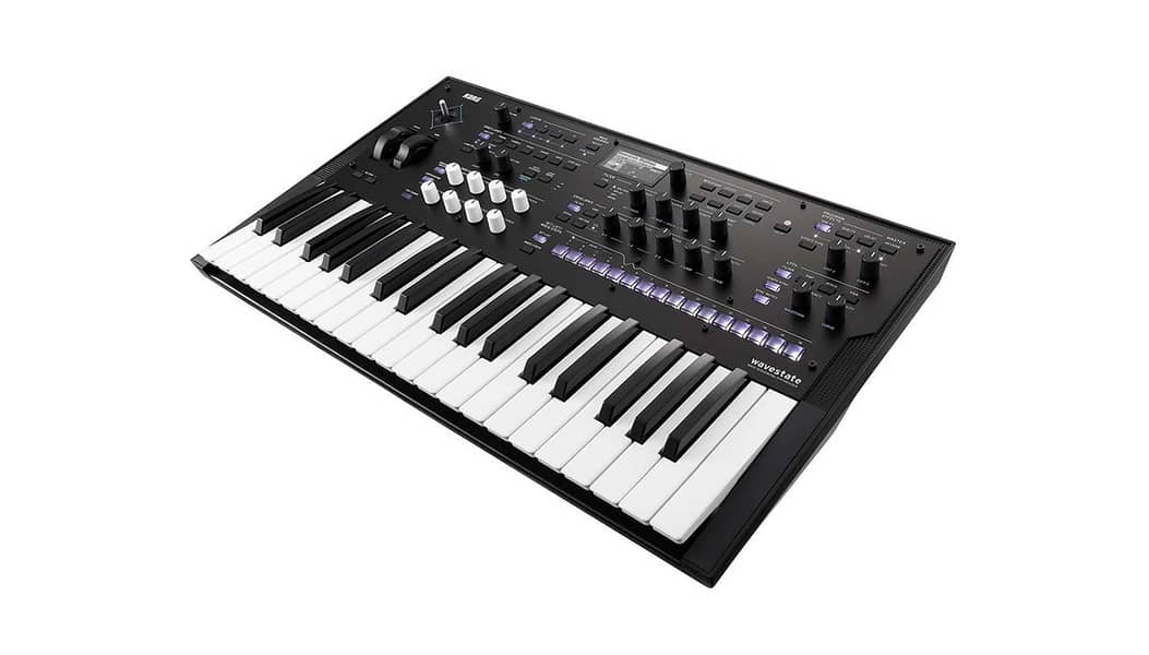 Korg Modwave Wavetable Synthesizer 4