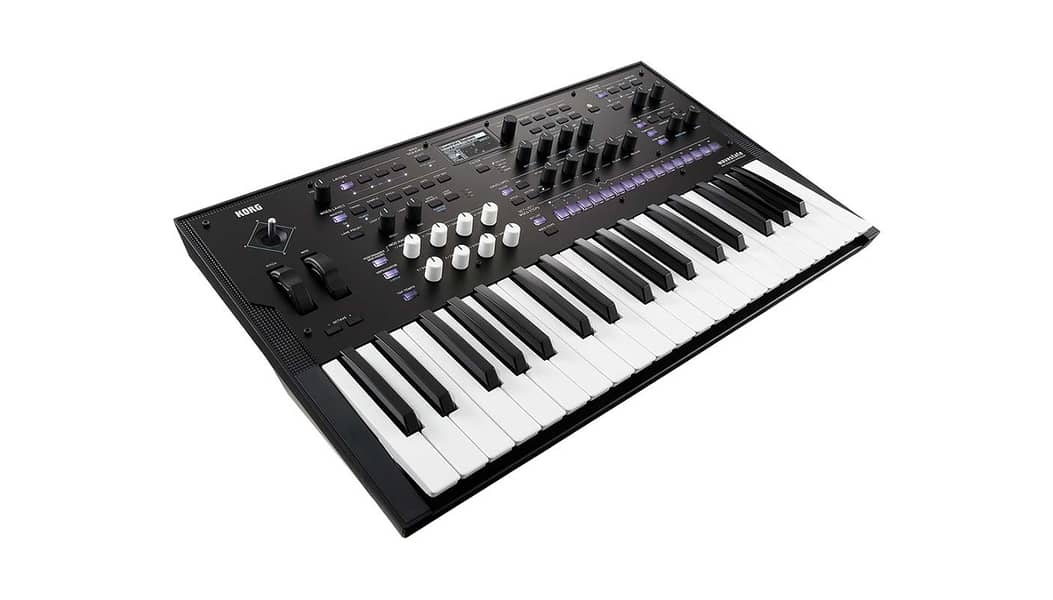 Korg Modwave Wavetable Synthesizer 3