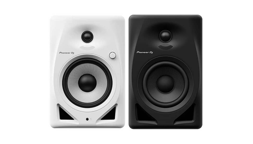 Pioneer DM-40-D Powered Studio Monitors (DM40D) 2