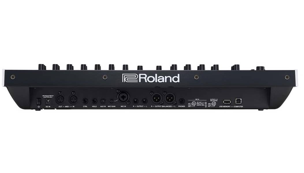 Roland Jupiter-XM Synthesizer 4
