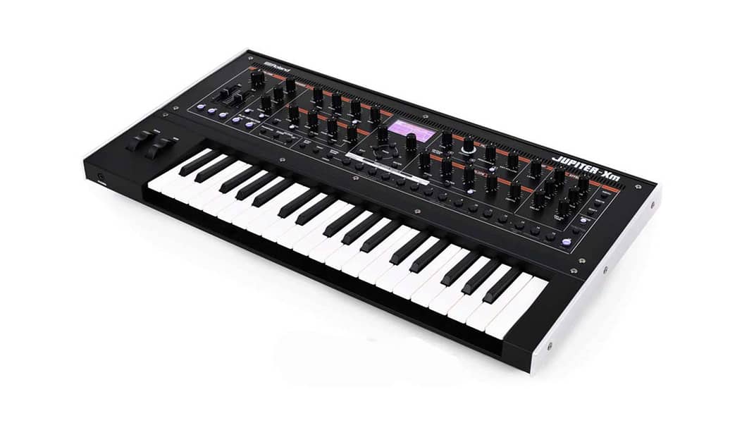 Roland Jupiter-XM Synthesizer 1