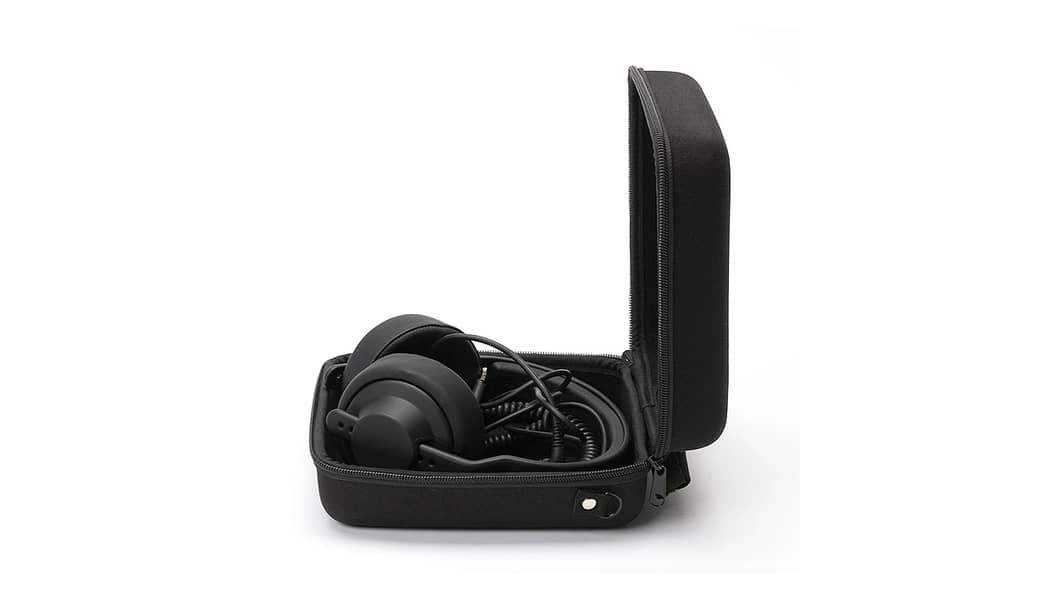 Magma Headphone Case II 5