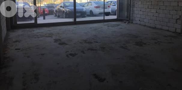 160 Sqm | Warehouse OR Shop for rent in Dekweneh