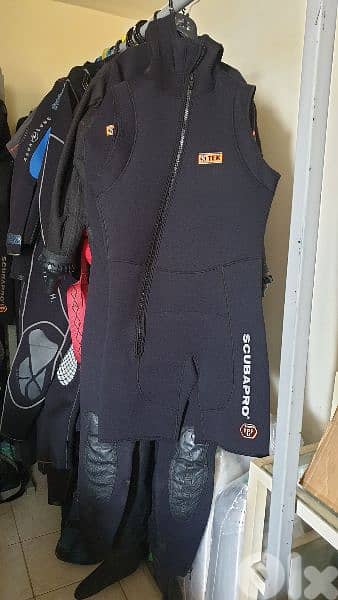 scubapro 5mm full body+  5mm 0