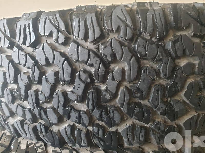 BF Goodrich KO2 265/70/16 0
