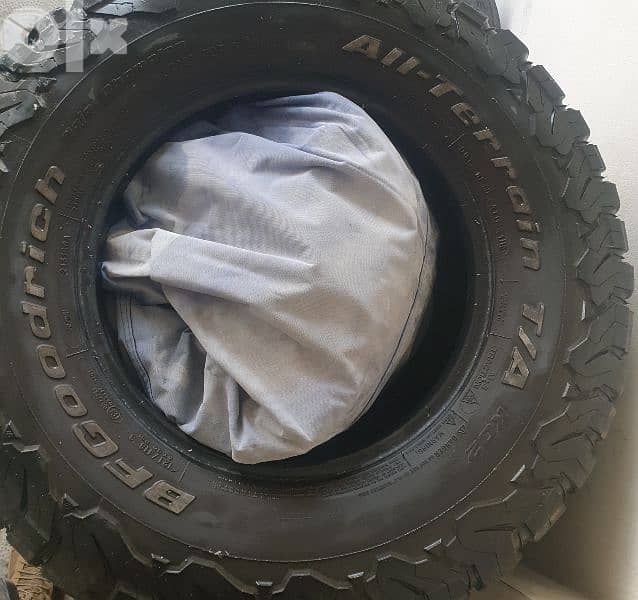 BF Goodrich KO2 265/70/16 2