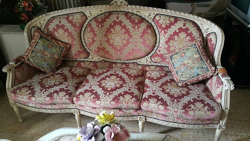 Louis 15 used in great condition. 2