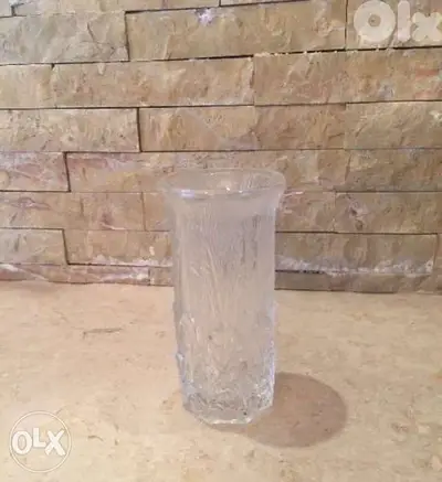 Vase en verre 5$