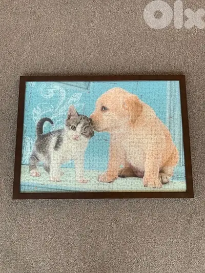 Puzzle Dog & cat with a wooden frame and glass