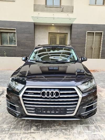 AUDI Q7 PRESTIGE MODEL 2017 BLACK IN BLACK CLEAN CAR FAX
