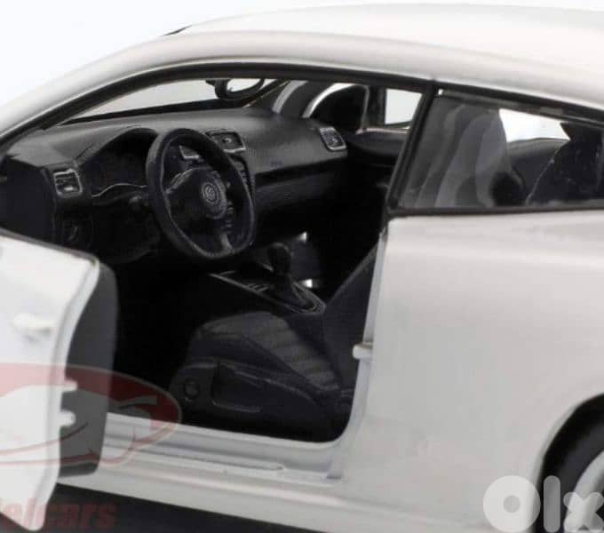 VW Scirocco R diecast car model 1:24. 4