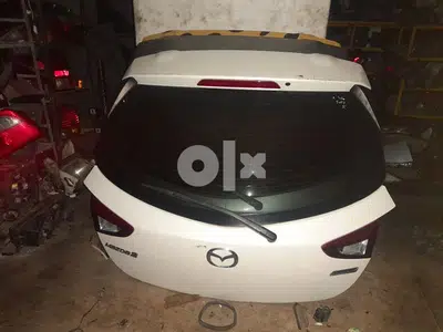 غطا صندق مازدا ٢ موديل ٢٠١٧