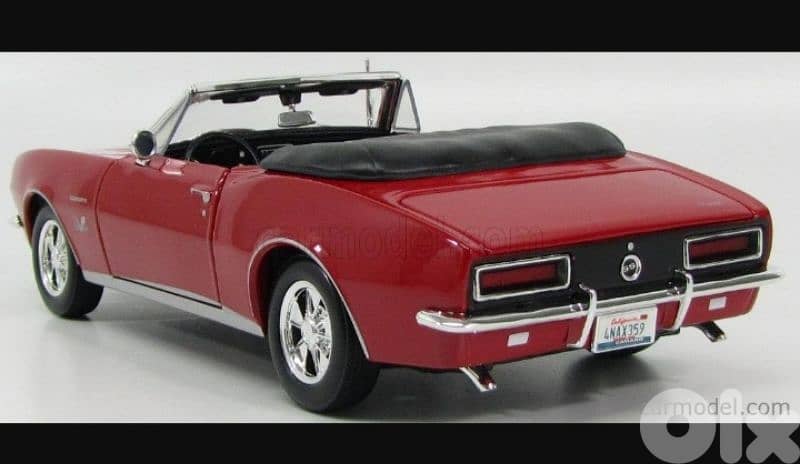 Camaro SS (1967) Convertible diecast car model 1:18. 2