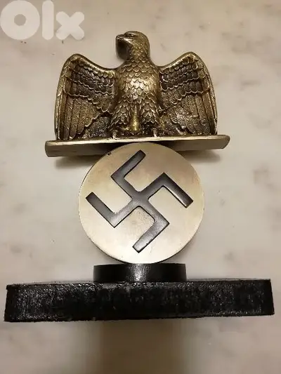 تحفة النسر النازيantique