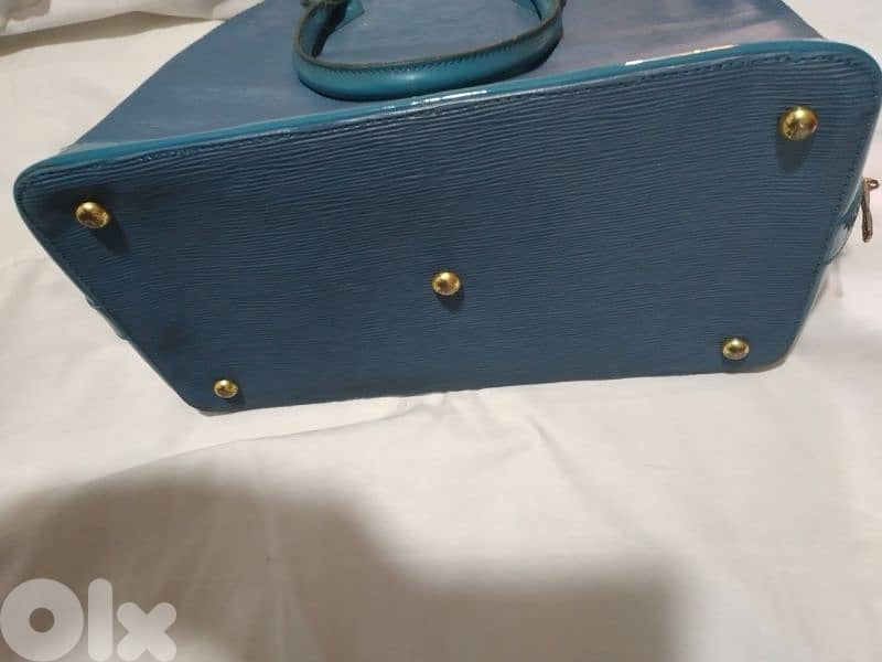 bag Copy LV Epi Alma blue big size used onc 12
